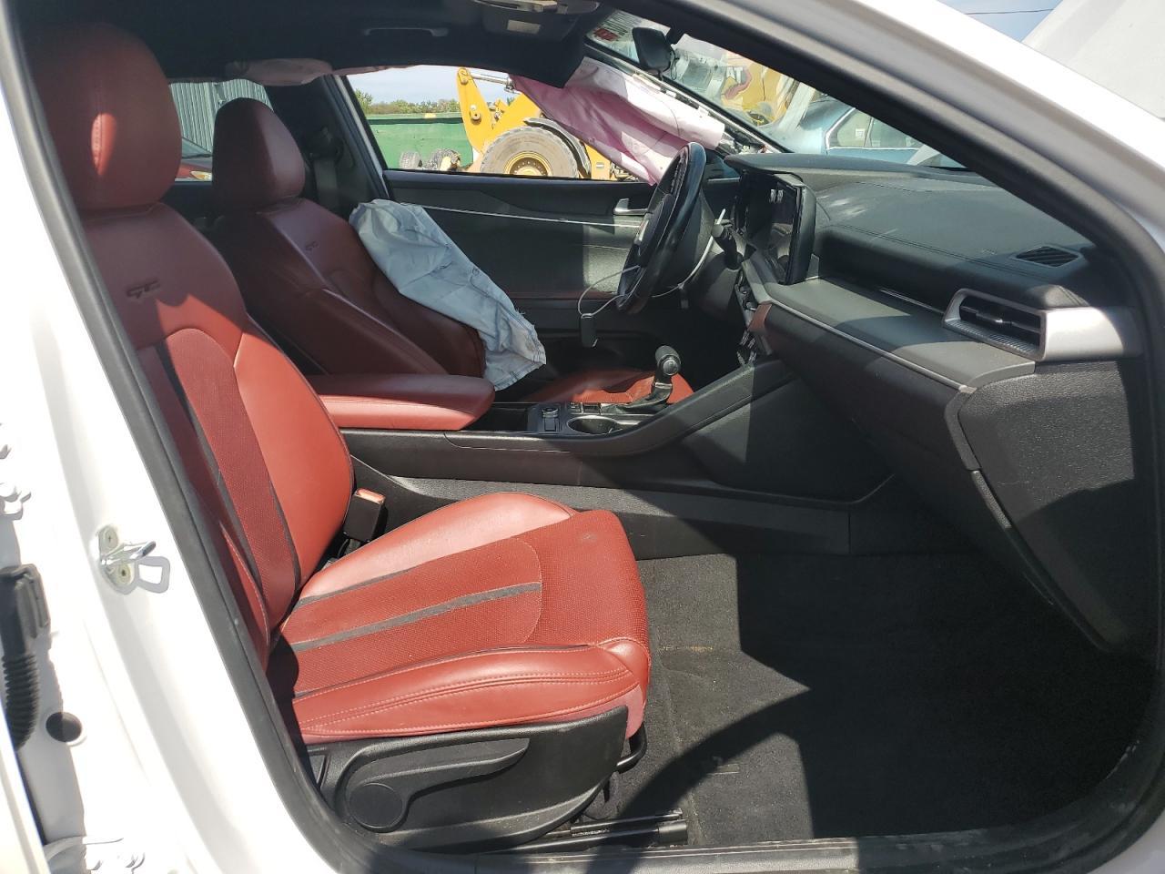 2022 Kia K5 Gt Line - Image 7