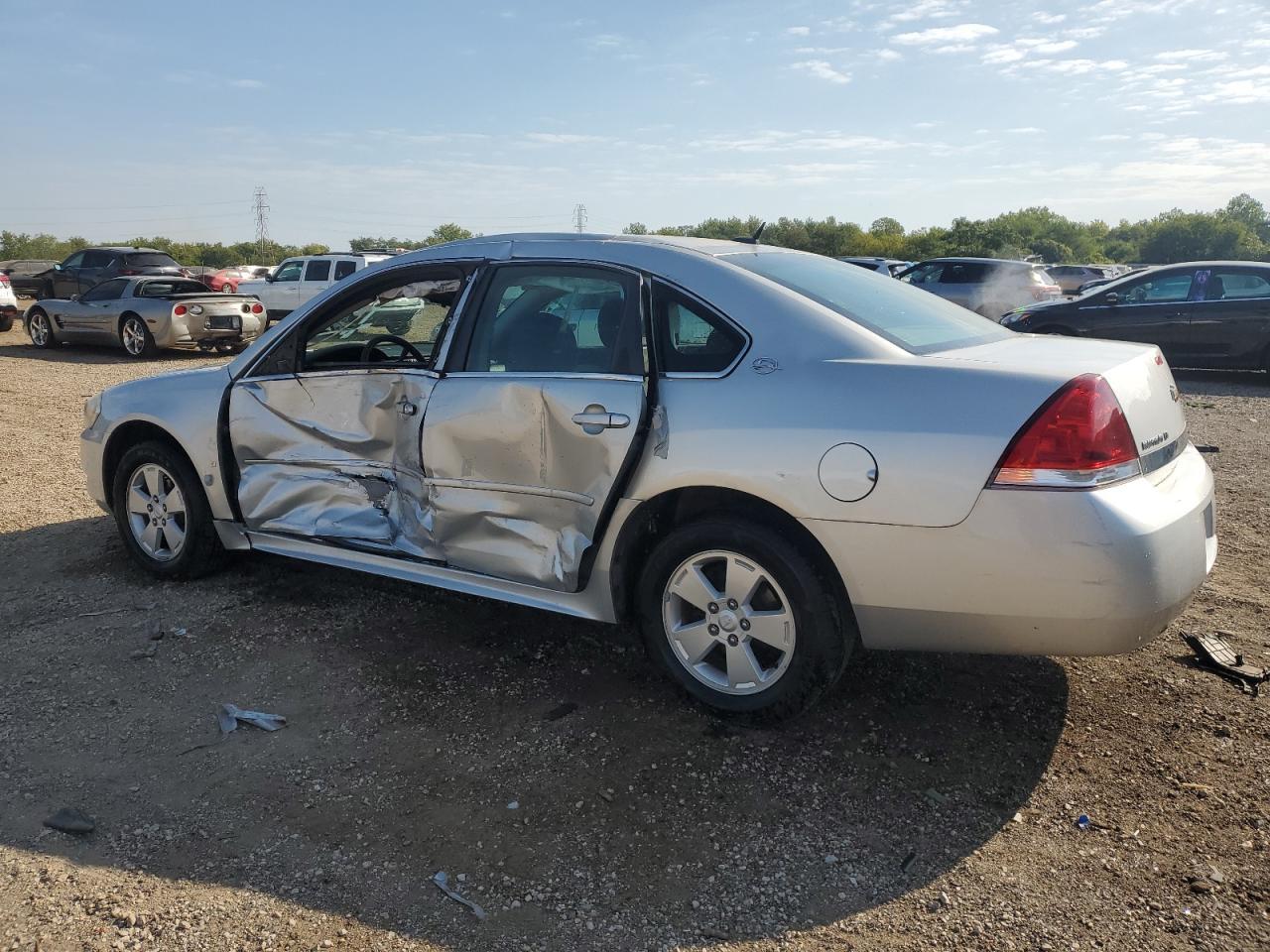2009 Chevrolet Impala 1Lt - Фото 2