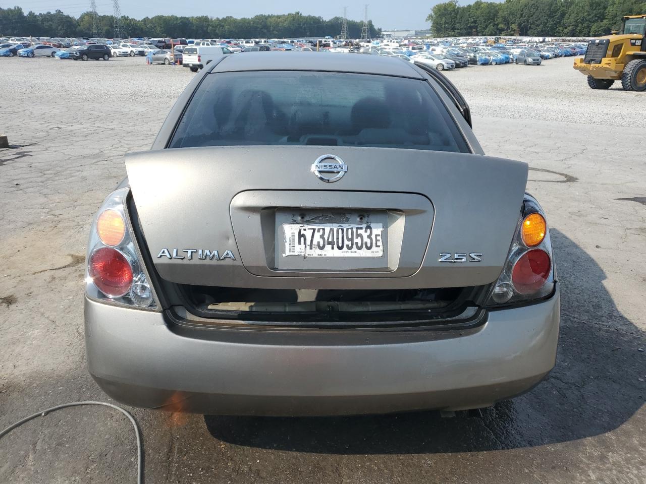 2005 Nissan Altima 2.5 - Фото 6