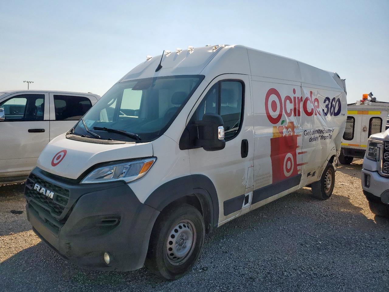 2025 Ram Promaster 2500 Delivery Van - Фото 2