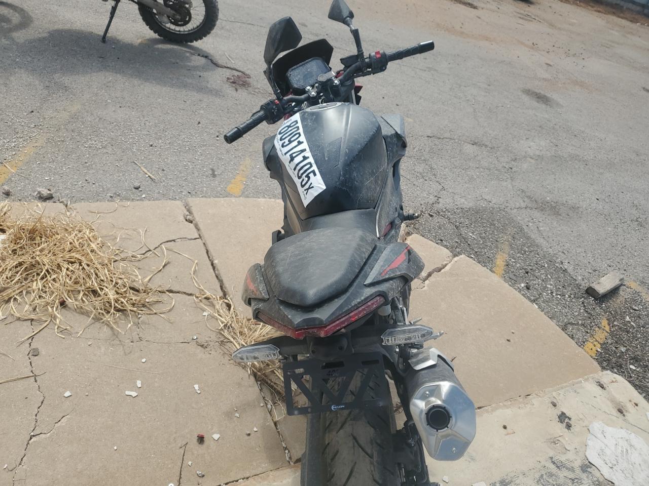 2025 Kawasaki Er500 - Image 6