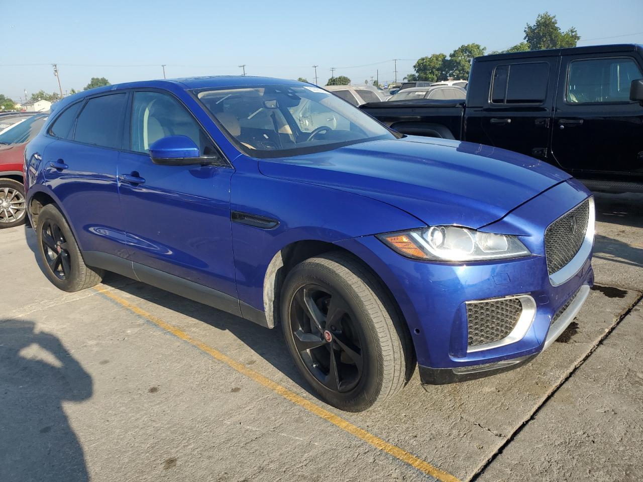 2020 Jaguar F-Pace Premium - Image 4