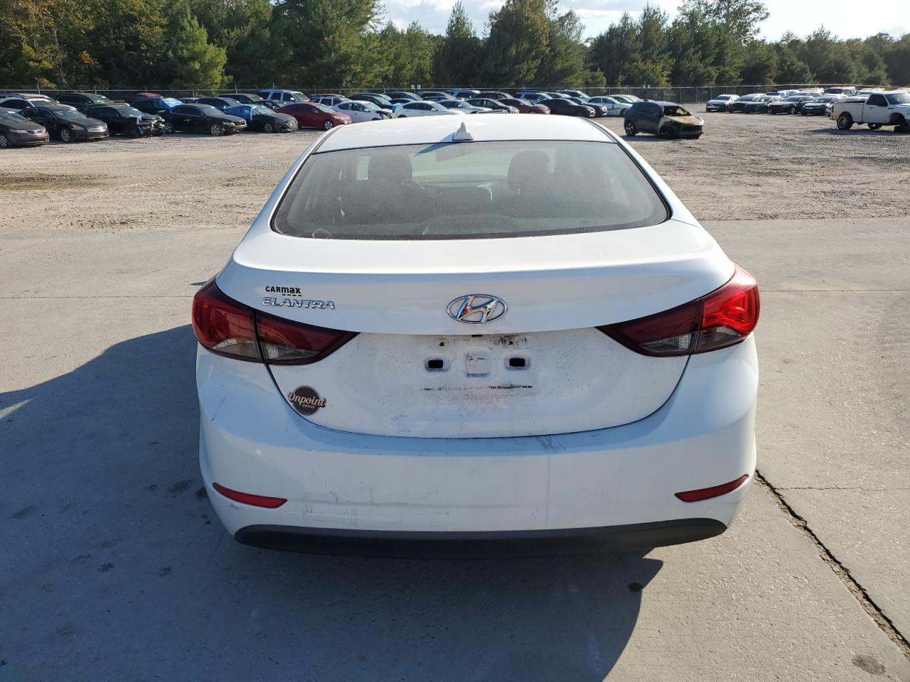 2016 Hyundai Elantra Se - Image 6