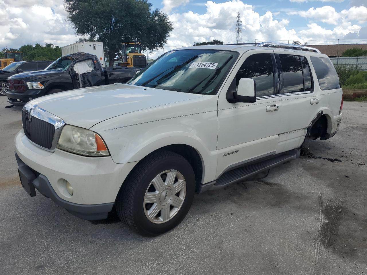 2004 Lincoln Aviator