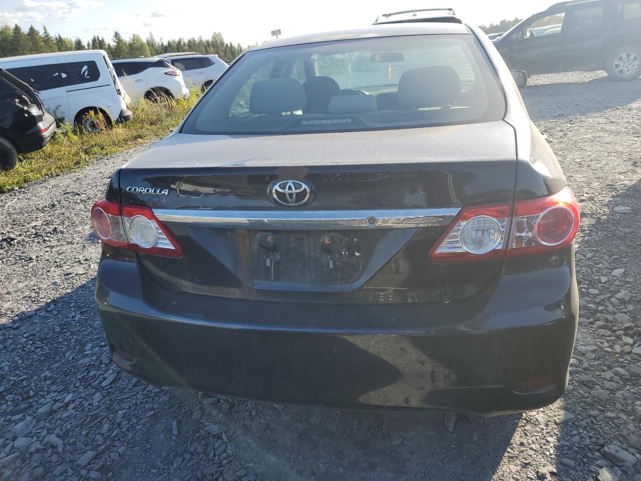 2011 Toyota Corolla - Фото 6