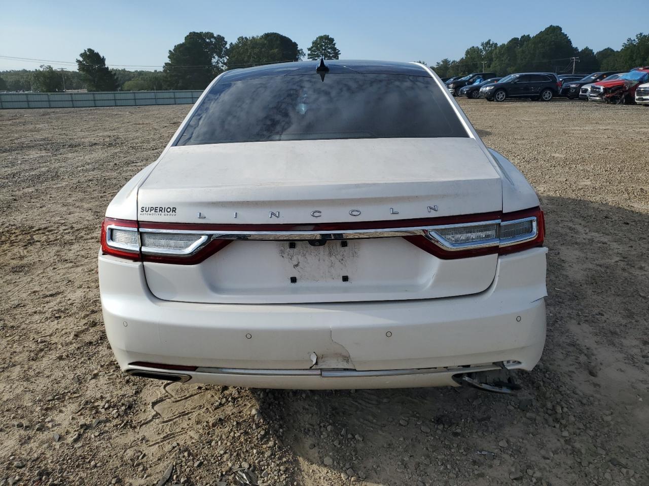 2018 Lincoln Continental Select - Фото 6