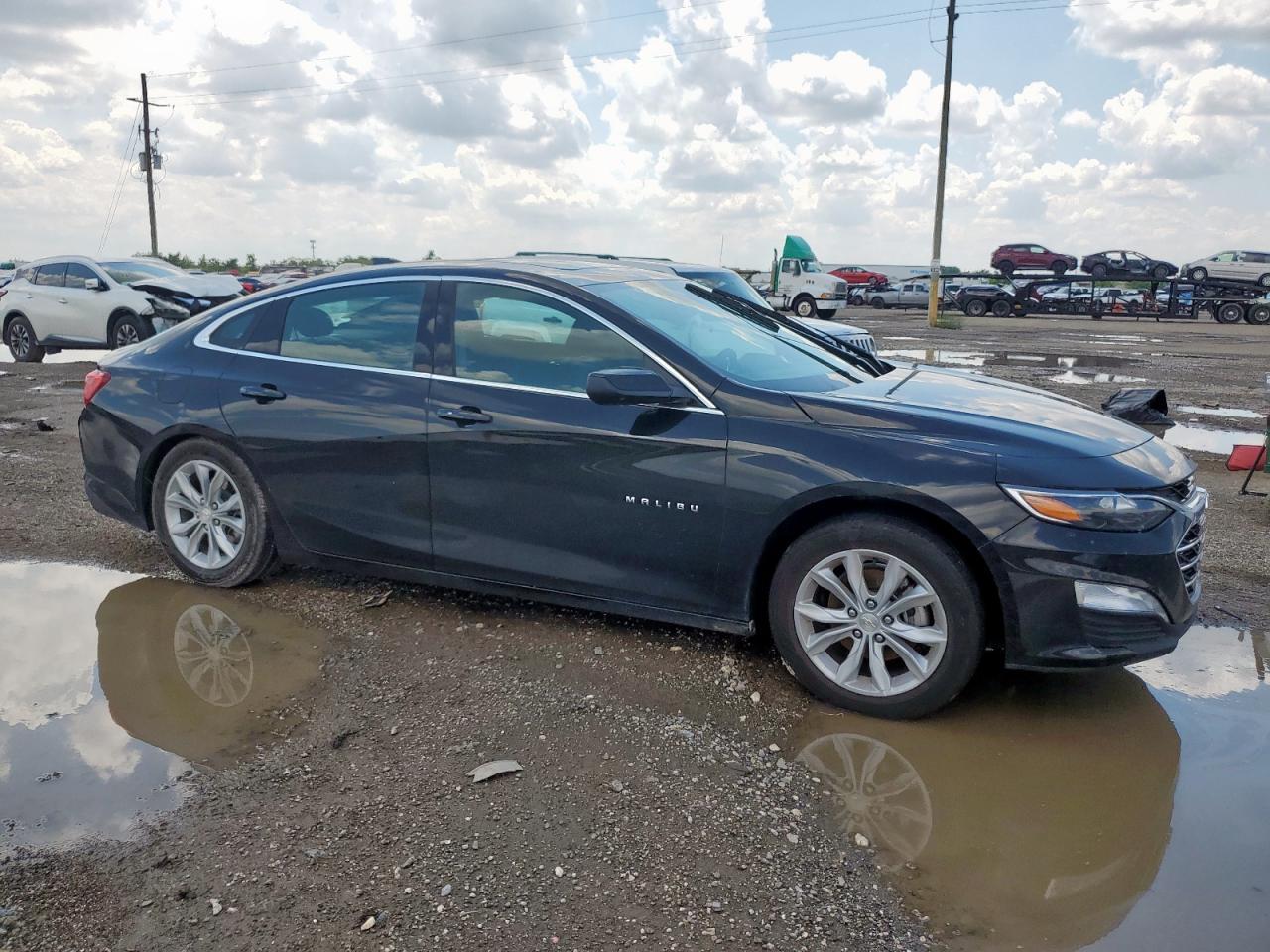 2024 Chevrolet Malibu Lt - Image 4