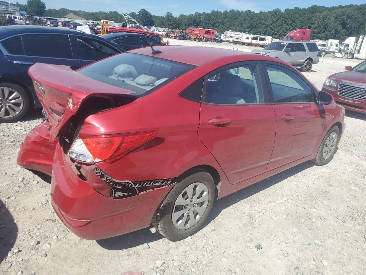 2017 Hyundai Accent Se - Фото 3