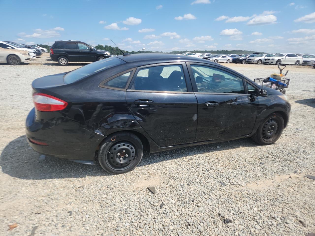 2014 Ford Fiesta S - Image 3