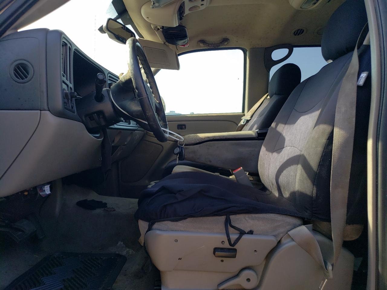 2004 Chevrolet Tahoe C1500 - Фото 7