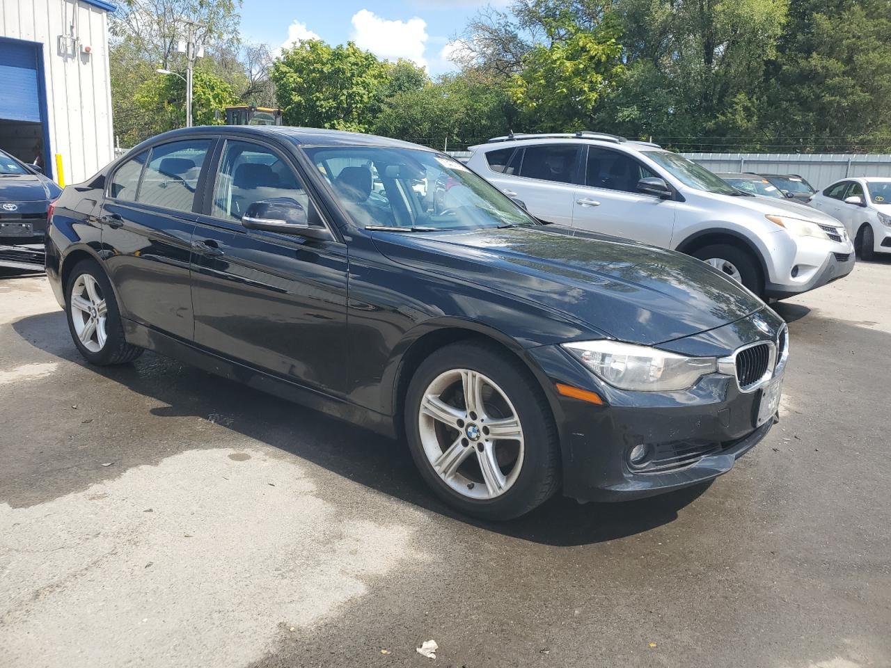 2014 BMW 328 Xi - Image 4