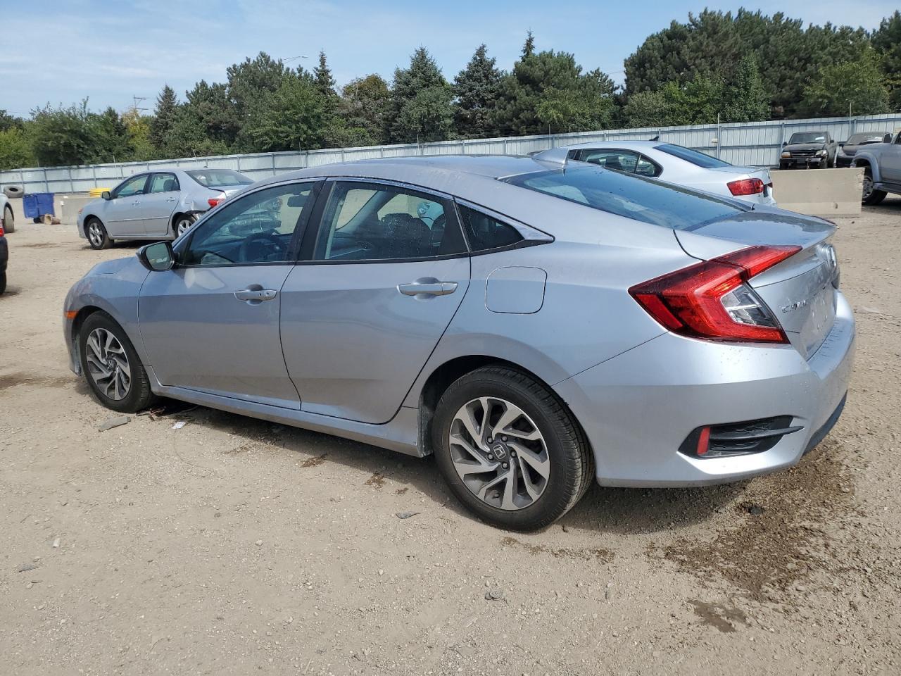 2017 Honda Civic Ex - Фото 2