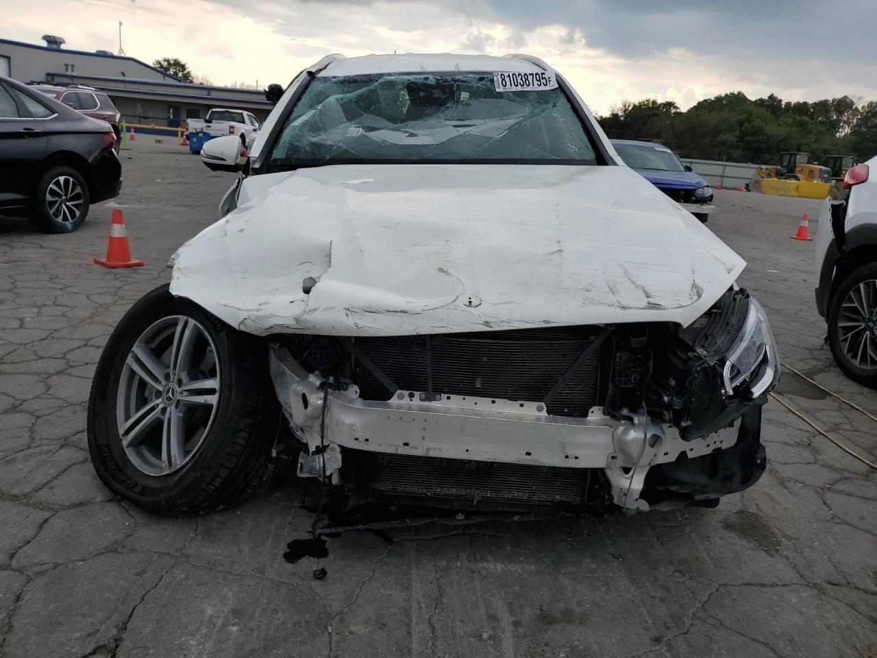 2022 Mercedes-Benz Glc 300 - Фото 5