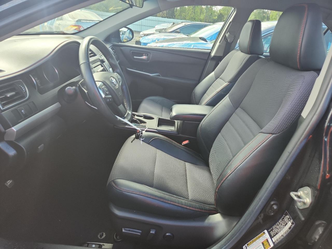 2017 Toyota Camry Le - Image 7