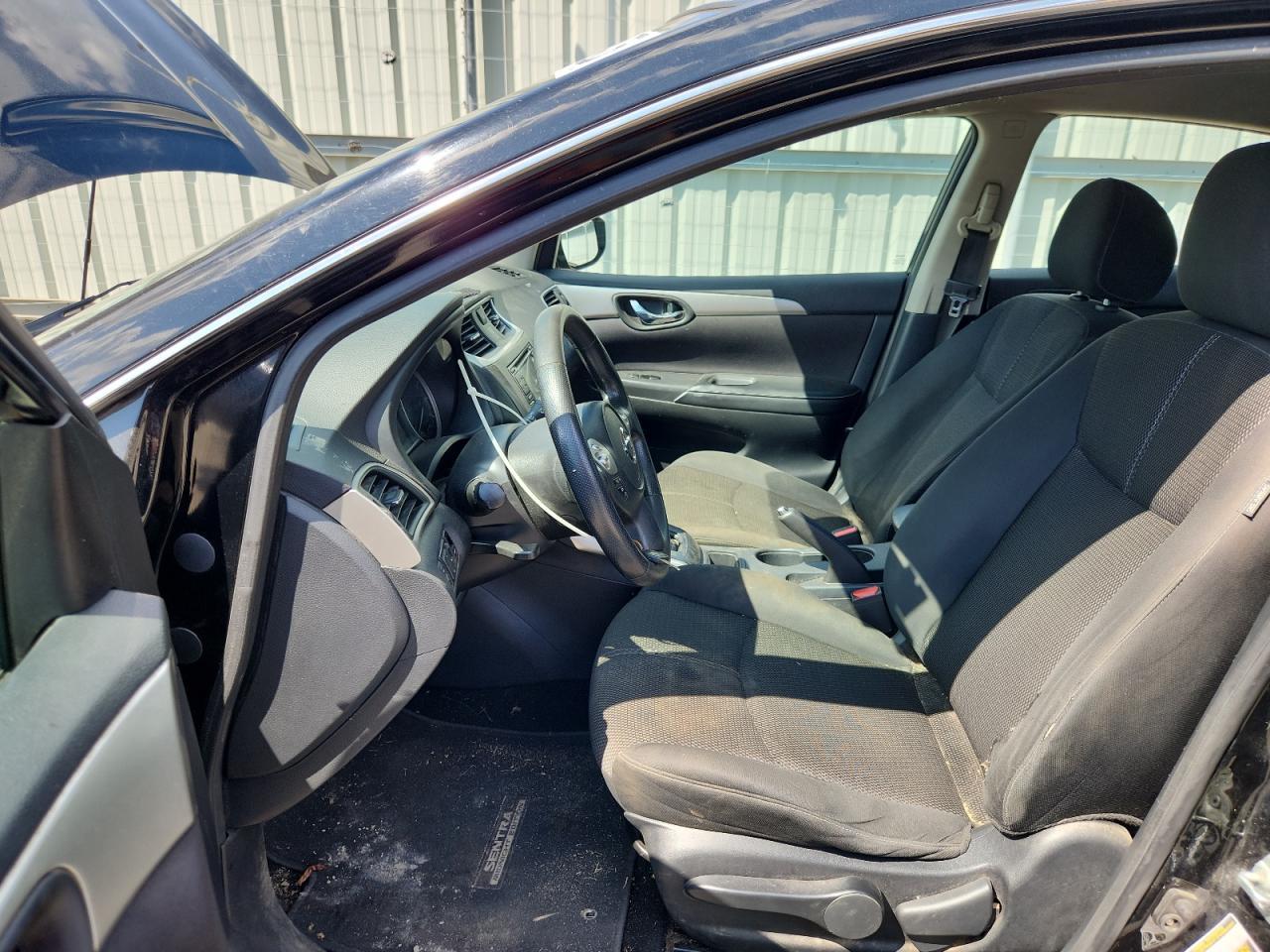 2018 Nissan Sentra S - Фото 7