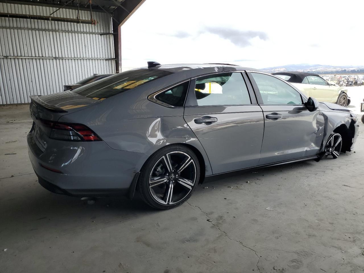 2025 Honda Accord Hybrid Sport - Image 3