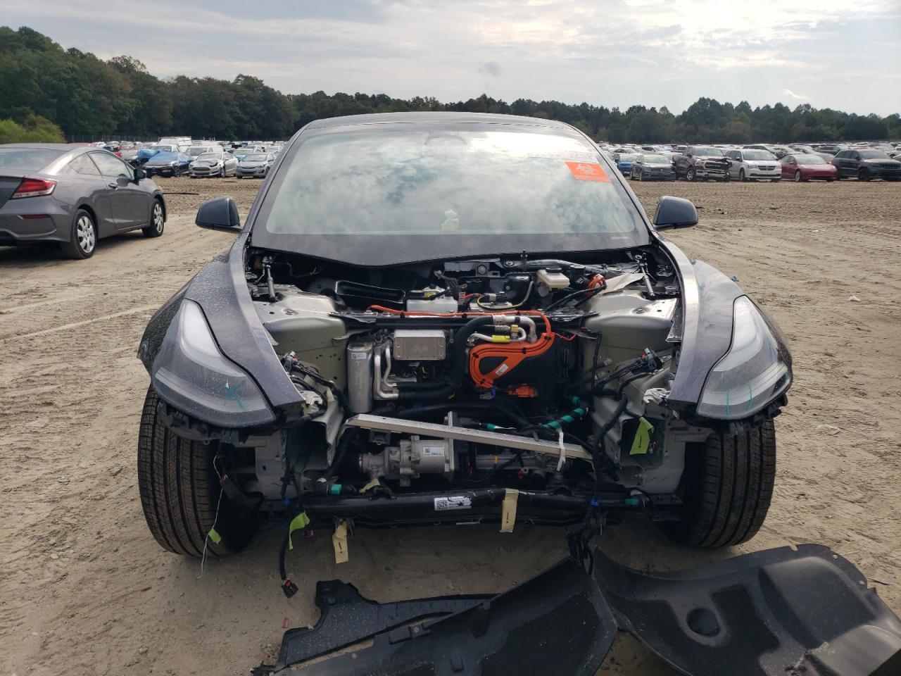 2023 Tesla Model 3 - Фото 5