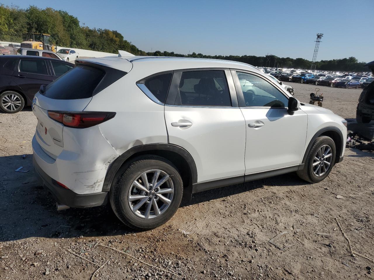 2023 Mazda Cx-5 Select - Image 3