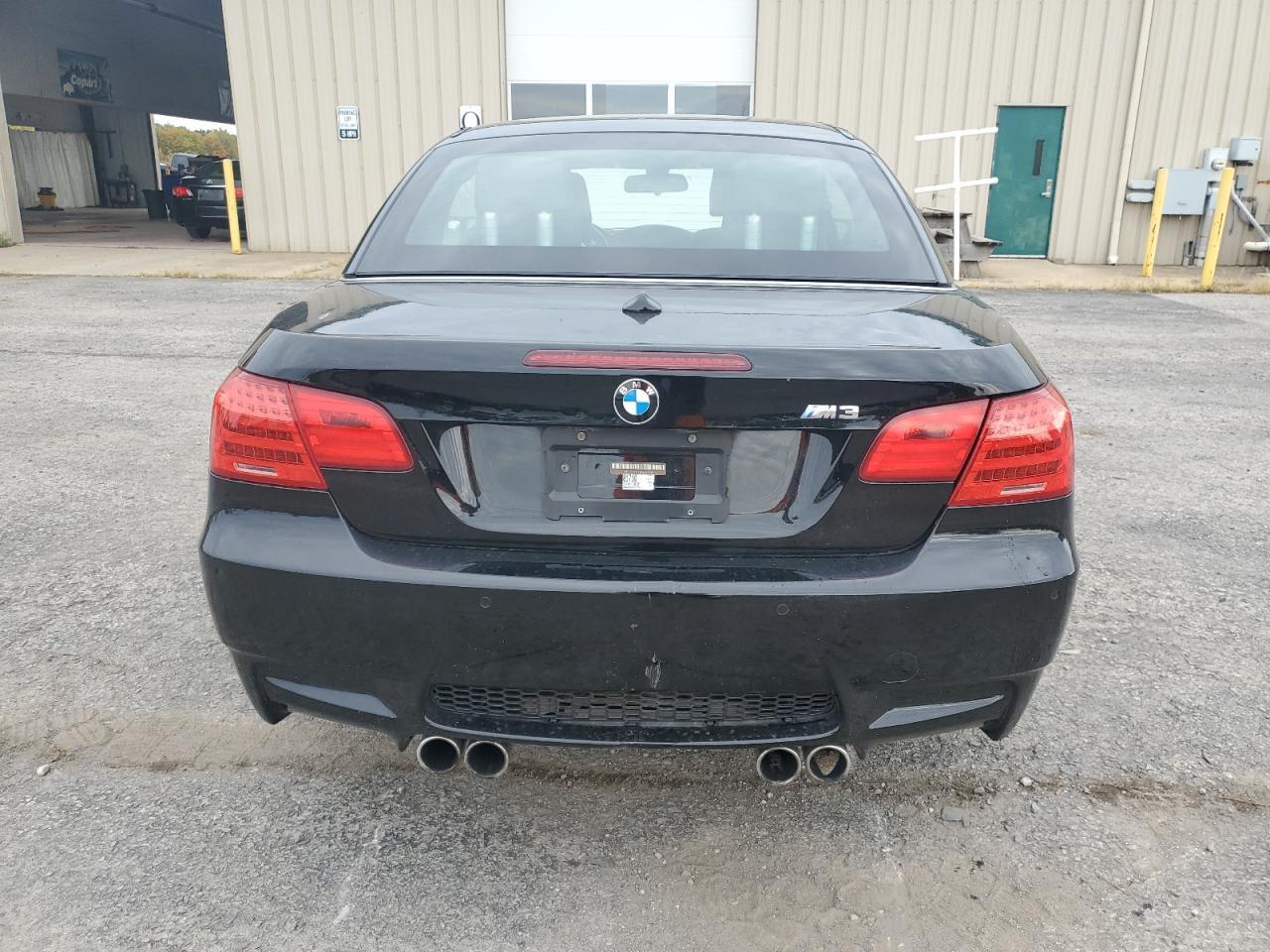2011 BMW M3 - Фото 6