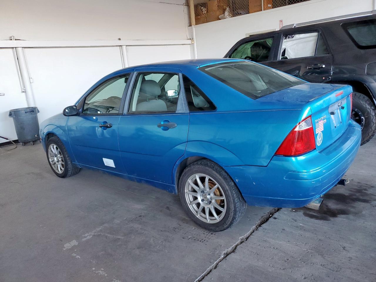2007 Ford Focus Zx4 - Фото 2