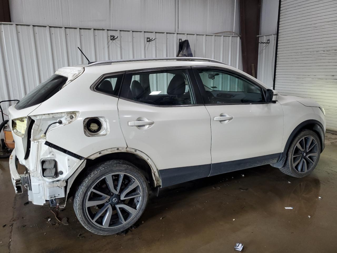 2017 Nissan Rogue Sport S - Фото 3