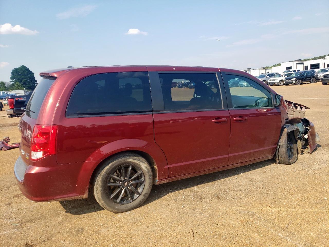 2019 Dodge Grand Caravan Gt - Фото 3