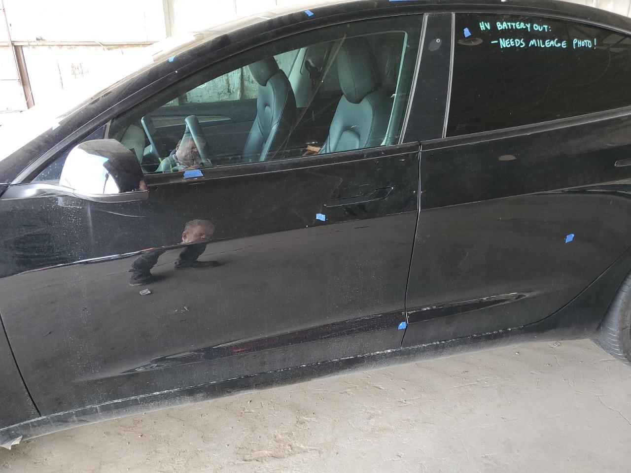2022 Tesla Model 3 - Image 7