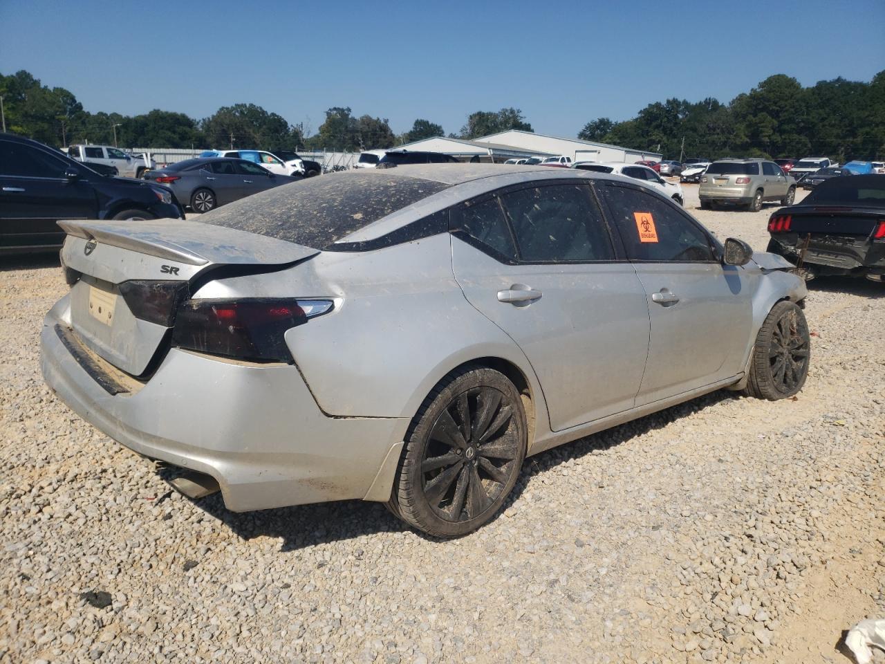 2020 Nissan Altima Sr - Image 3