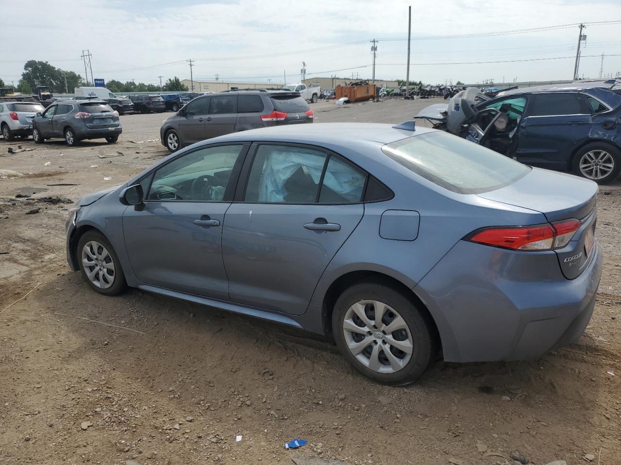 2023 Toyota Corolla Le - Image 2