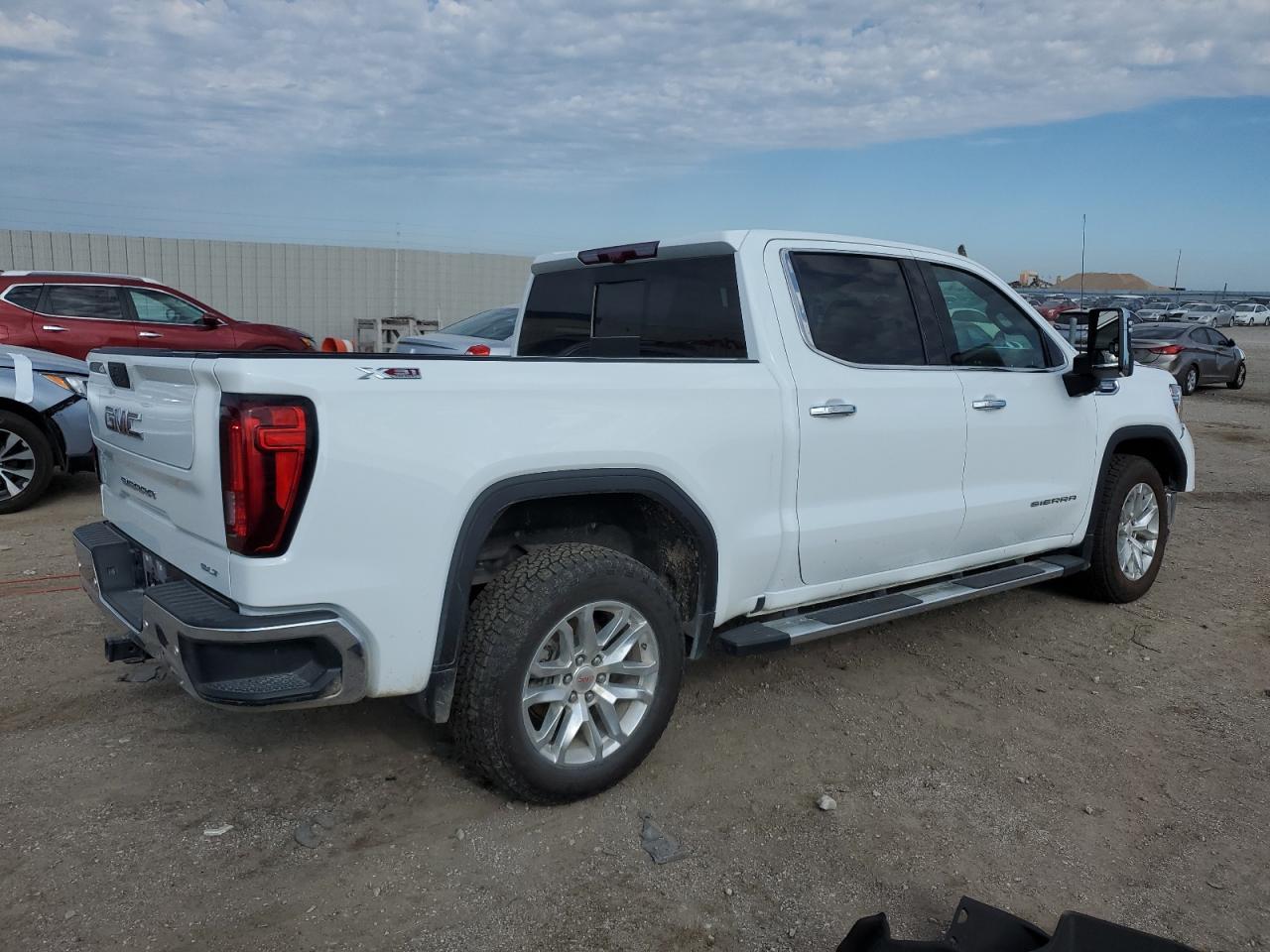 2021 GMC Sierra K1500 Slt - Фото 3