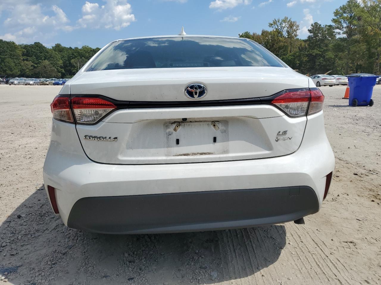 2025 Toyota Corolla Hybrid Le - Image 6