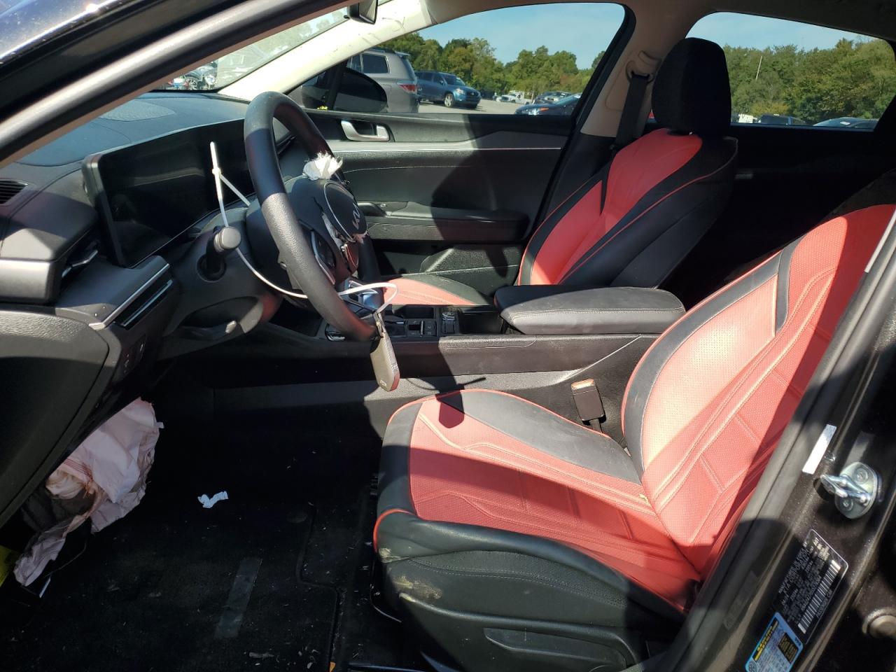 2025 Kia K5 Lxs - Image 7