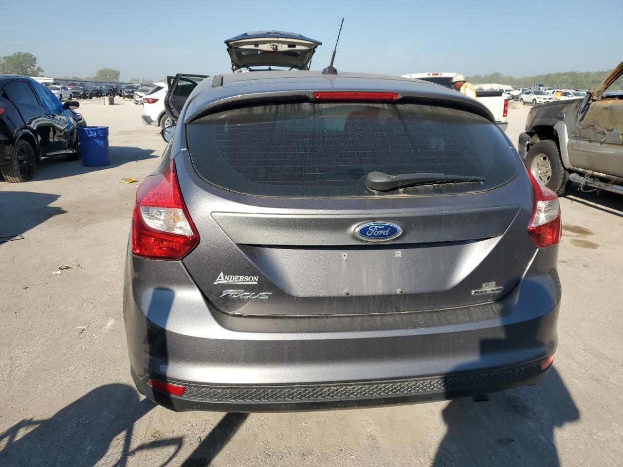 2014 Ford Focus Se - Image 6