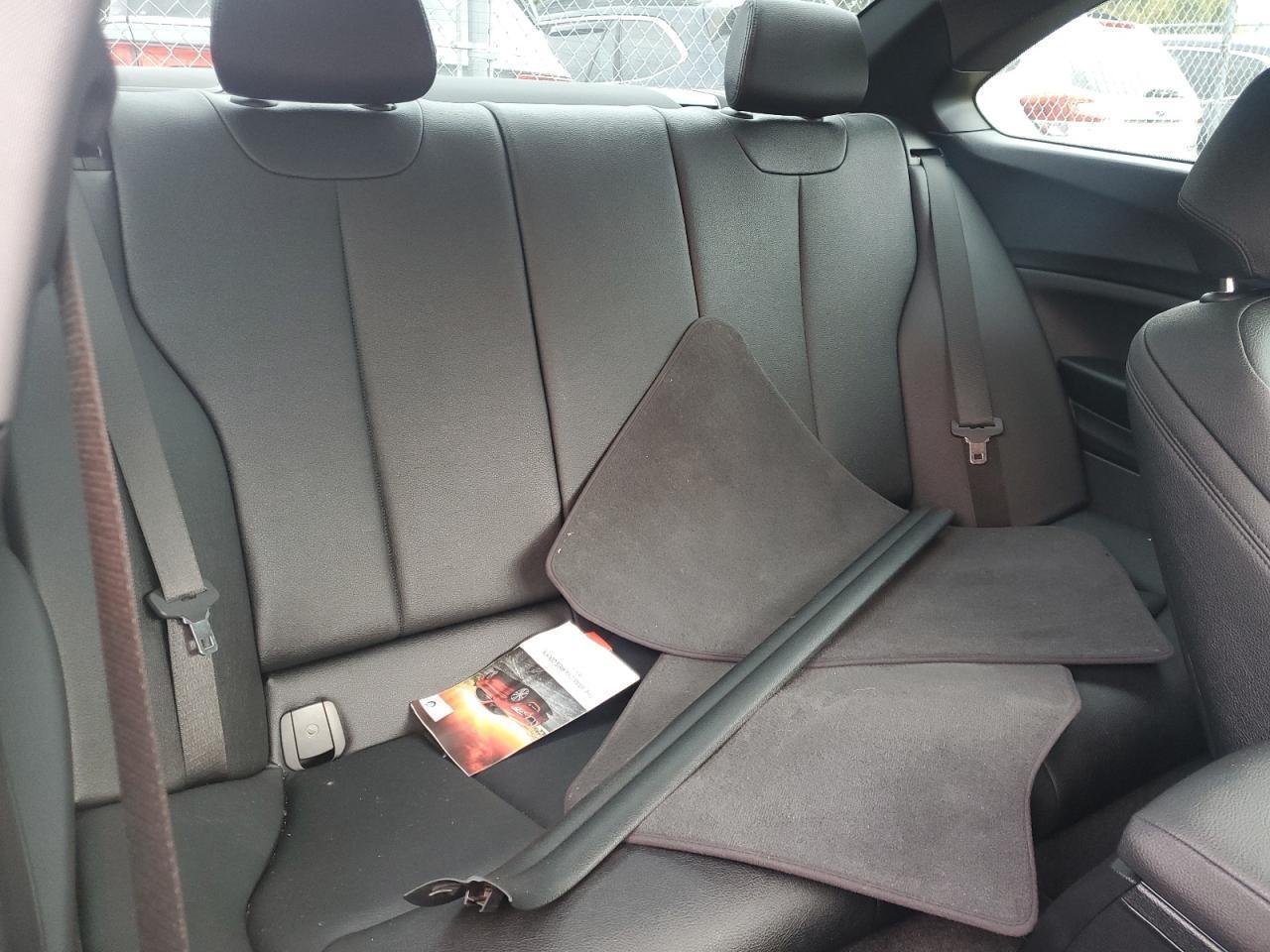 2017 BMW 230Xi - Фото 6