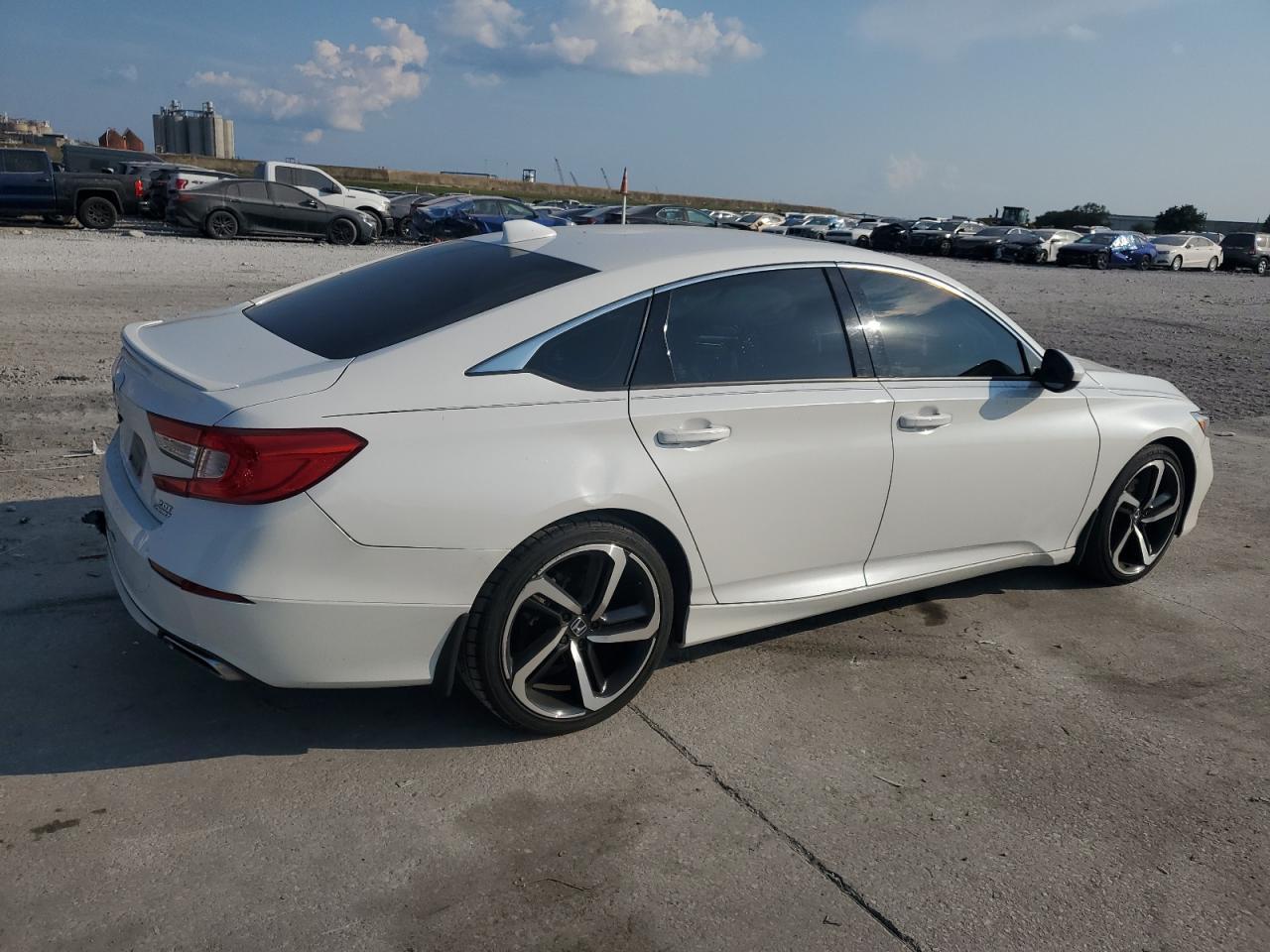 2018 Honda Accord Sport - Фото 3