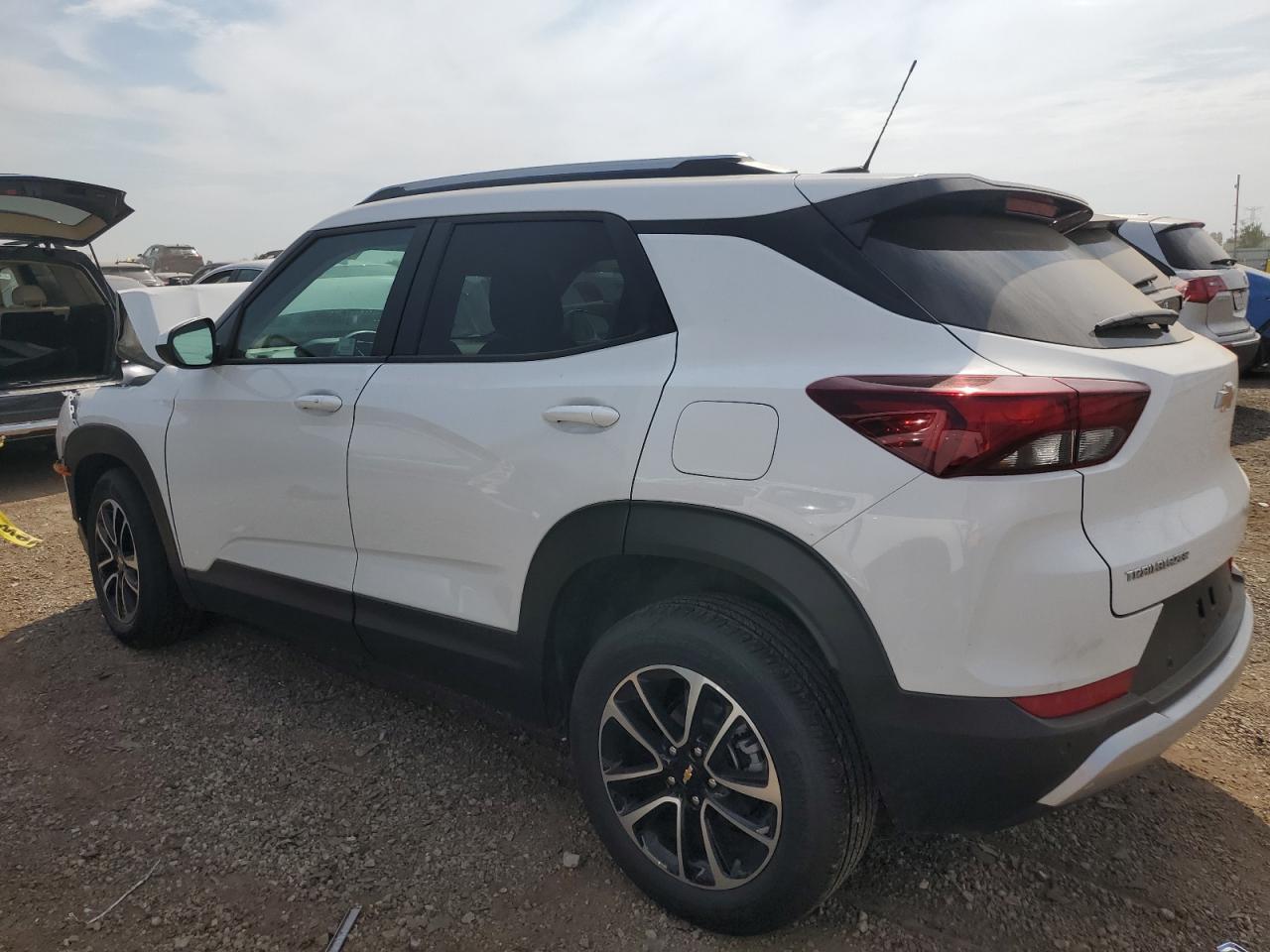 2025 Chevrolet Trailblazer Lt - Фото 2