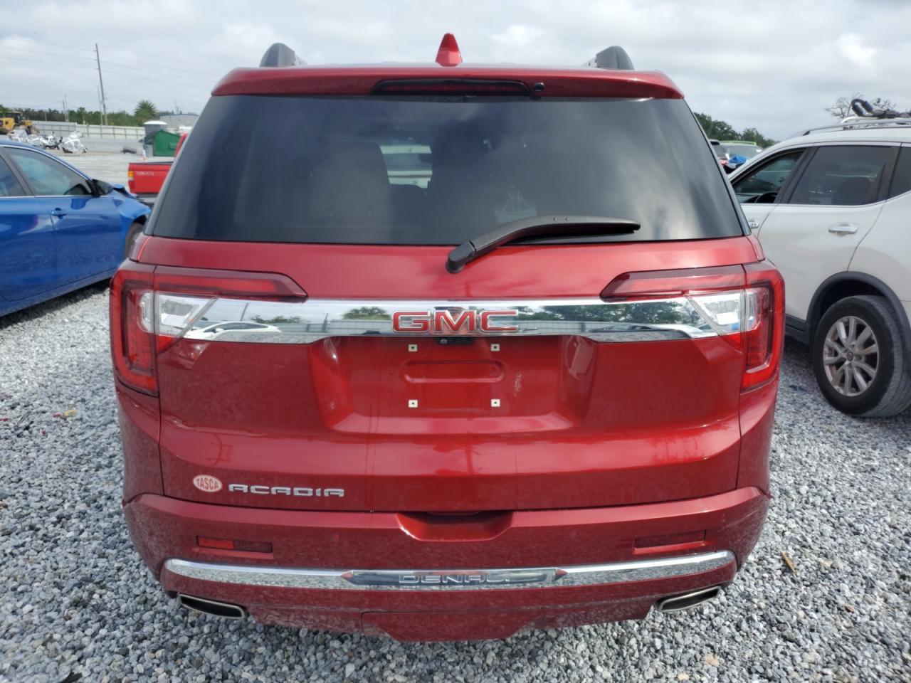 2023 GMC Acadia Denali - Фото 6