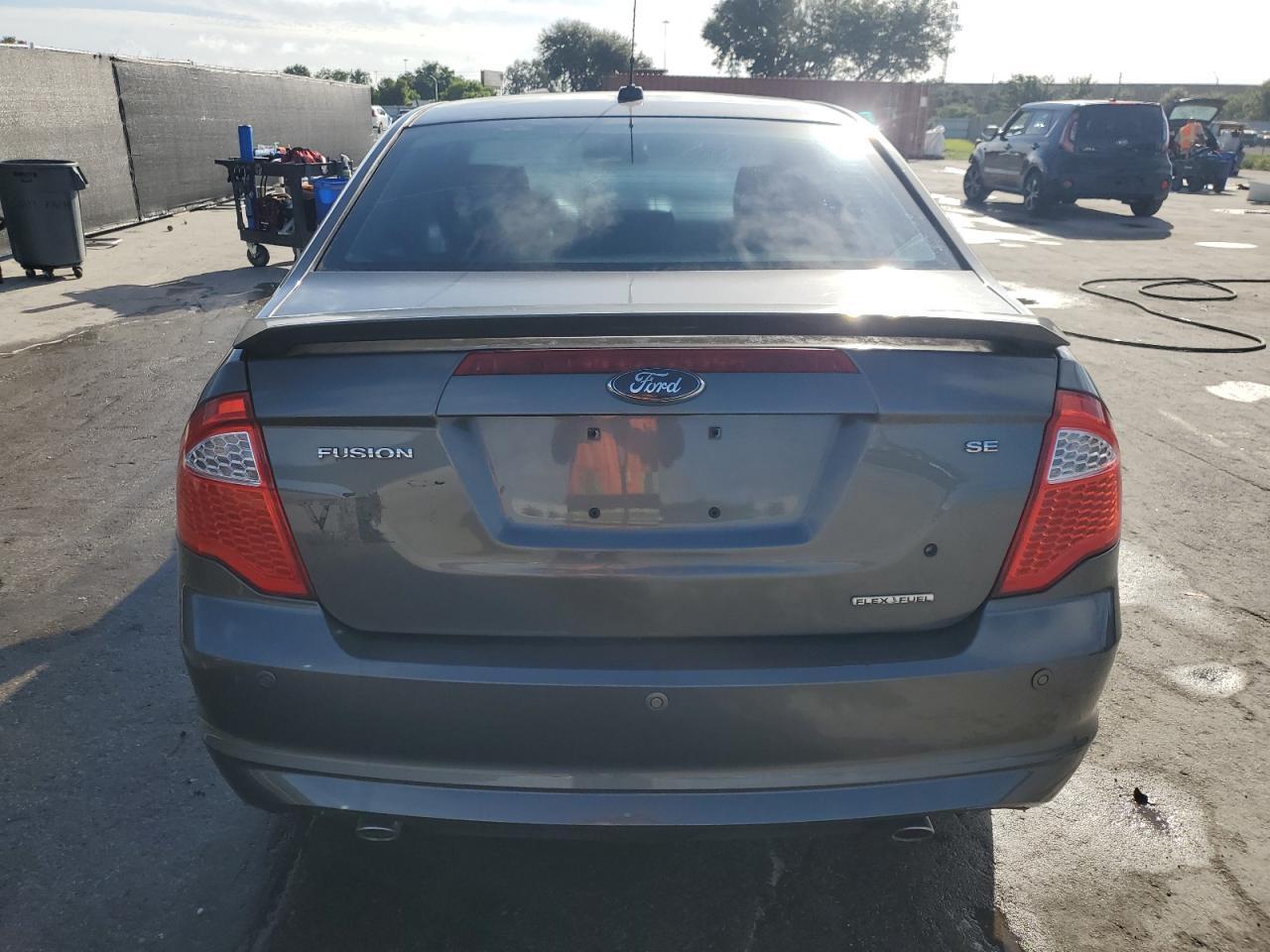 2012 Ford Fusion Se - Image 6