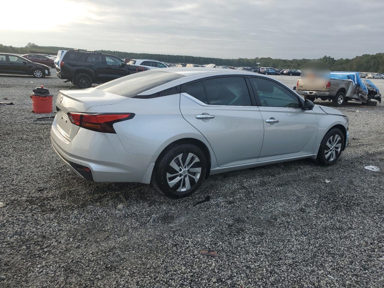 2024 Nissan Altima S - Фото 3