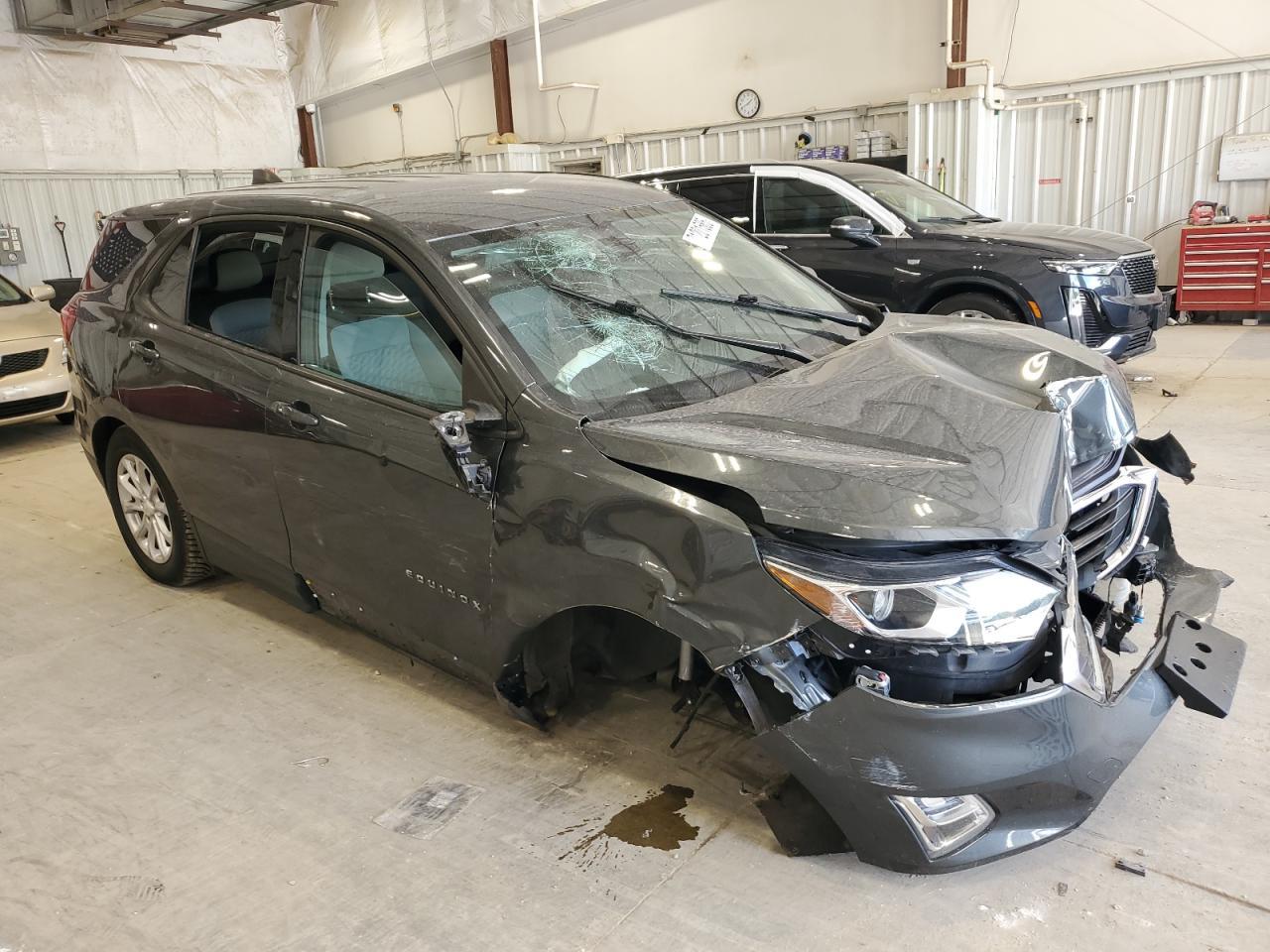 2019 Chevrolet Equinox Ls - Фото 4
