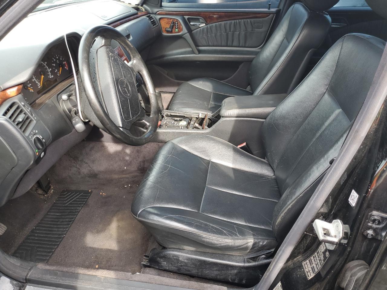 1999 Mercedes-Benz E 320 - Фото 7