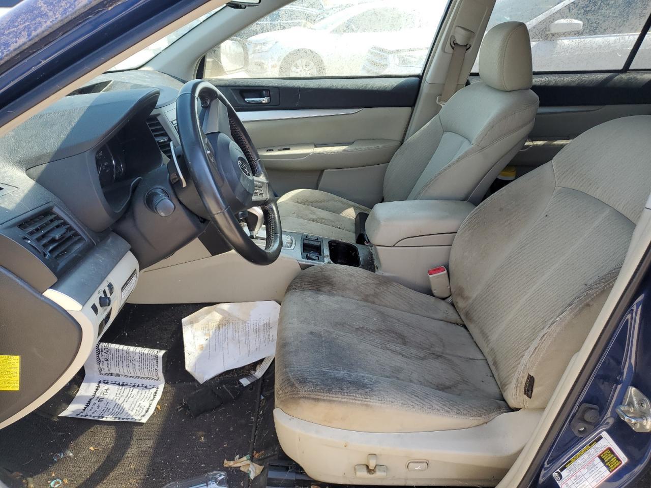2011 Subaru Outback - Image 7