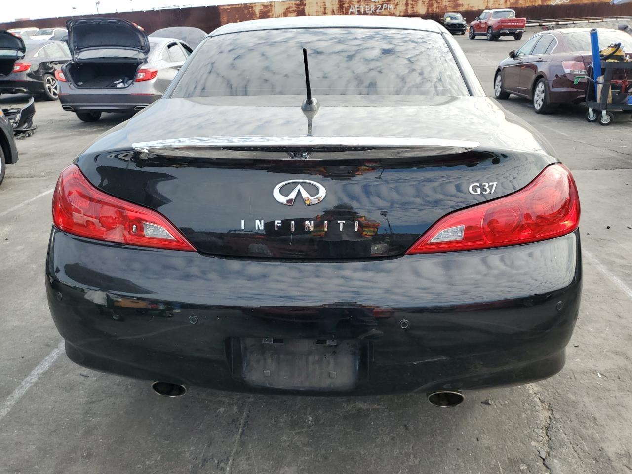 2013 Infinity G37 Sport - Фото 6