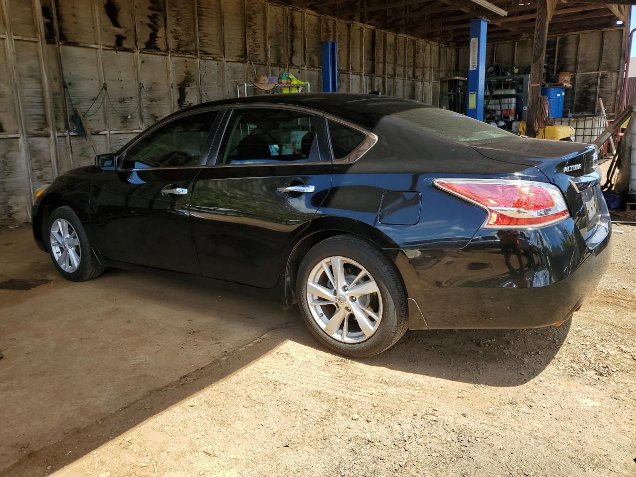 2015 Niss Altima - Фото 2
