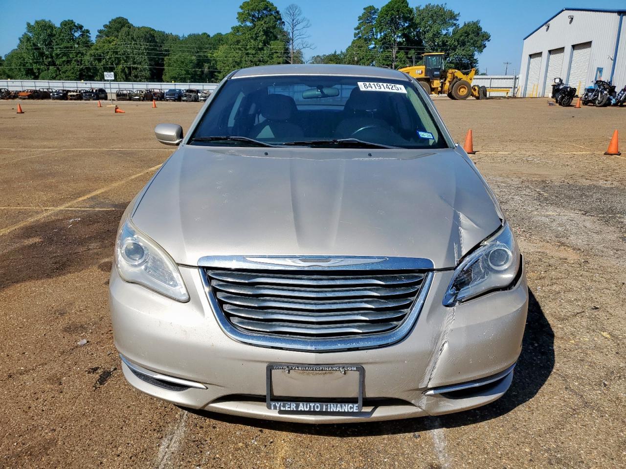 2014 Chrysler 200 Touring - Фото 5