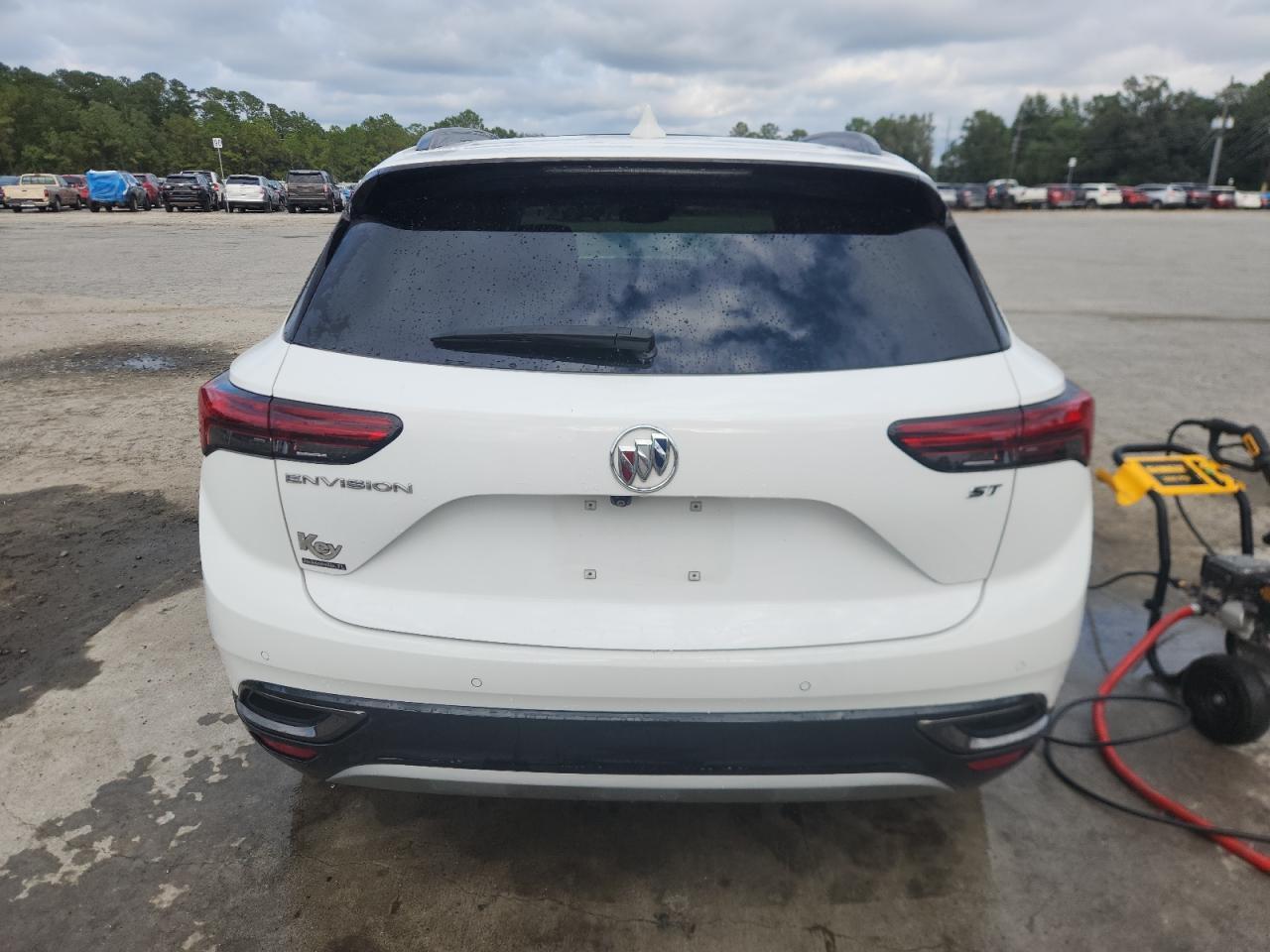 2023 Buick Envision Essence - Фото 6