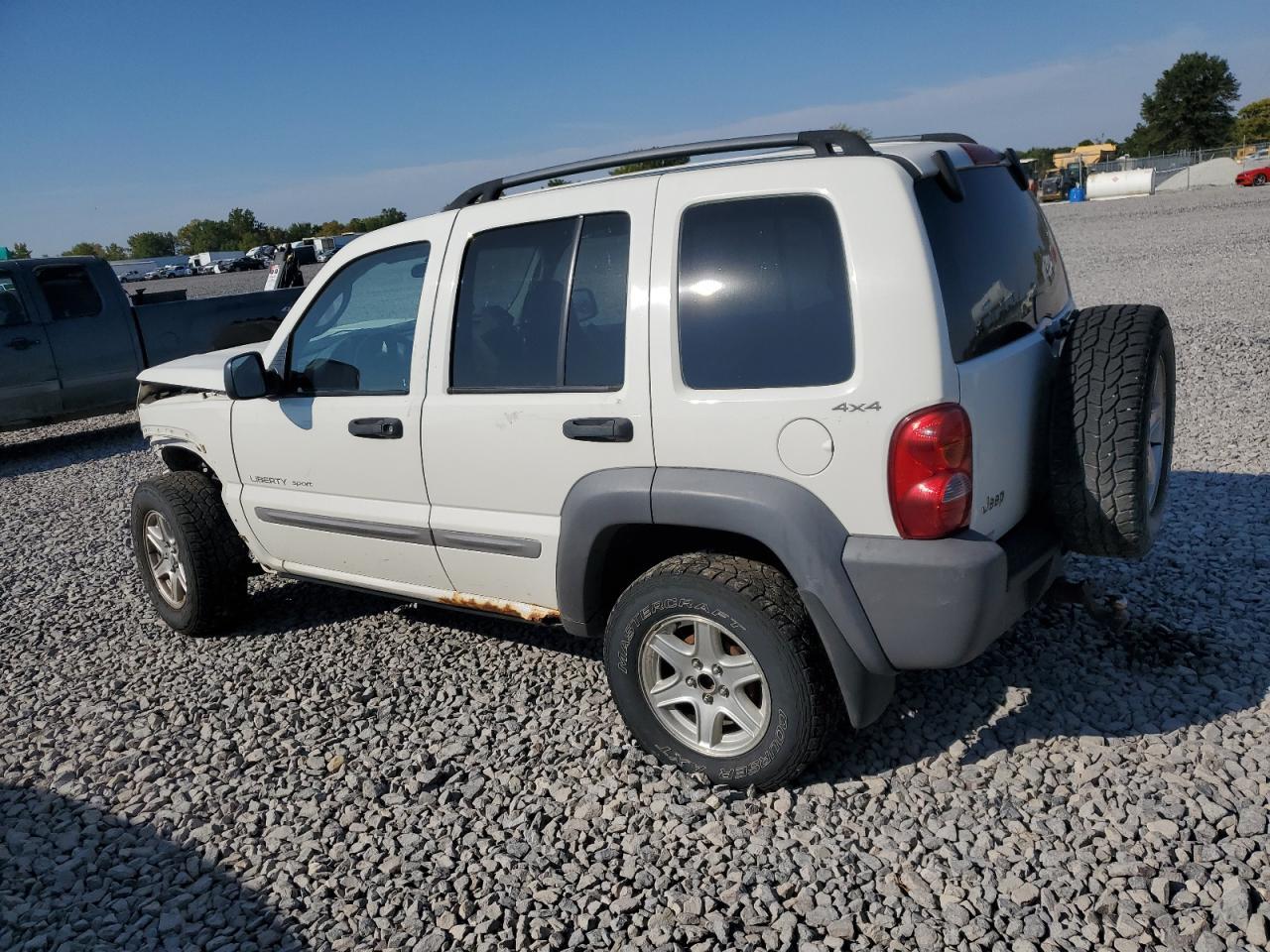 2002 Jeep Liberty Sport - Image 2