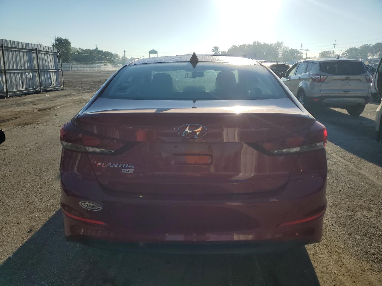 2017 Hyundai Elantra Se - Фото 6