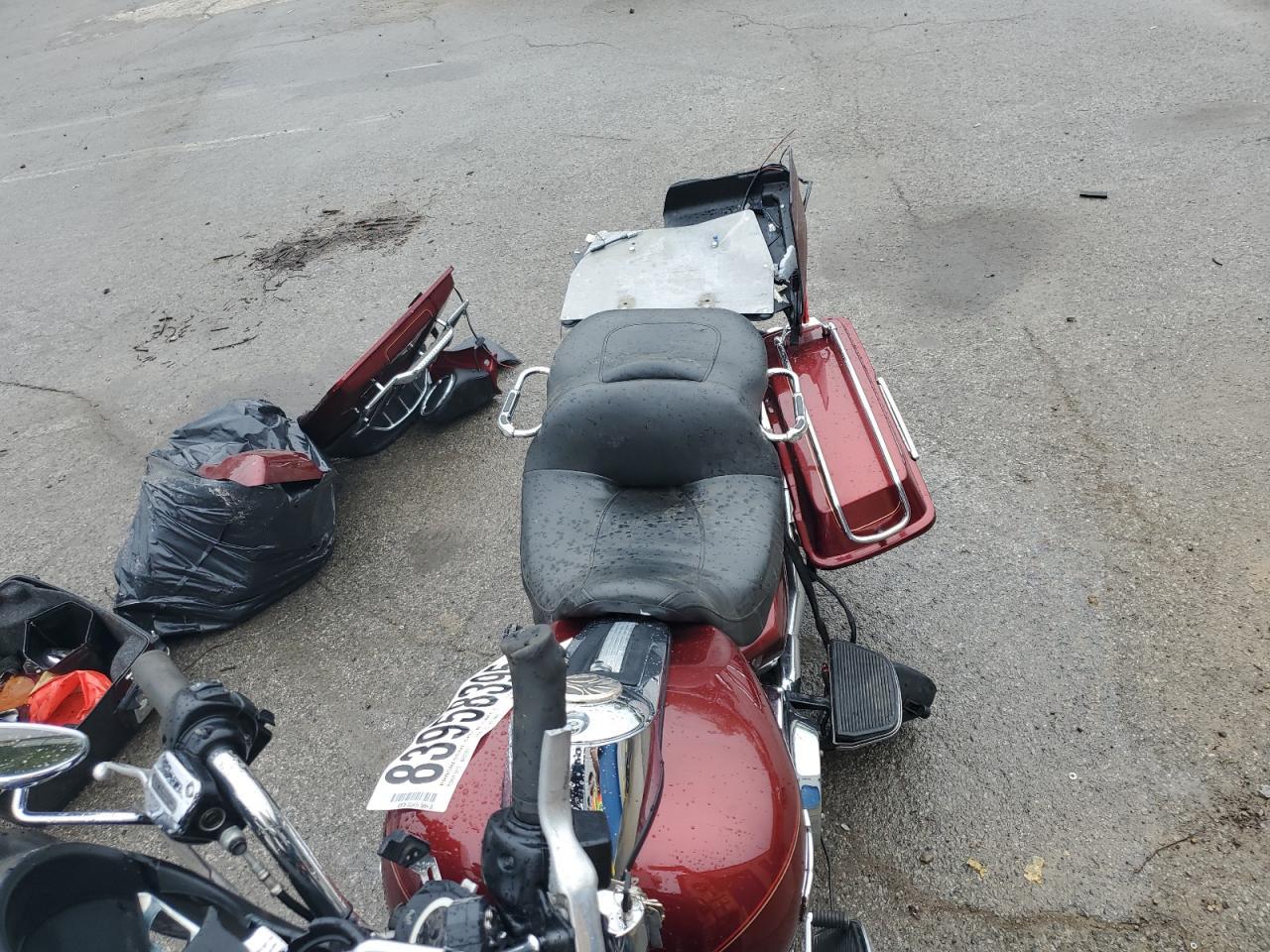 2010 Harley-Davidson Flhtcu - Фото 5