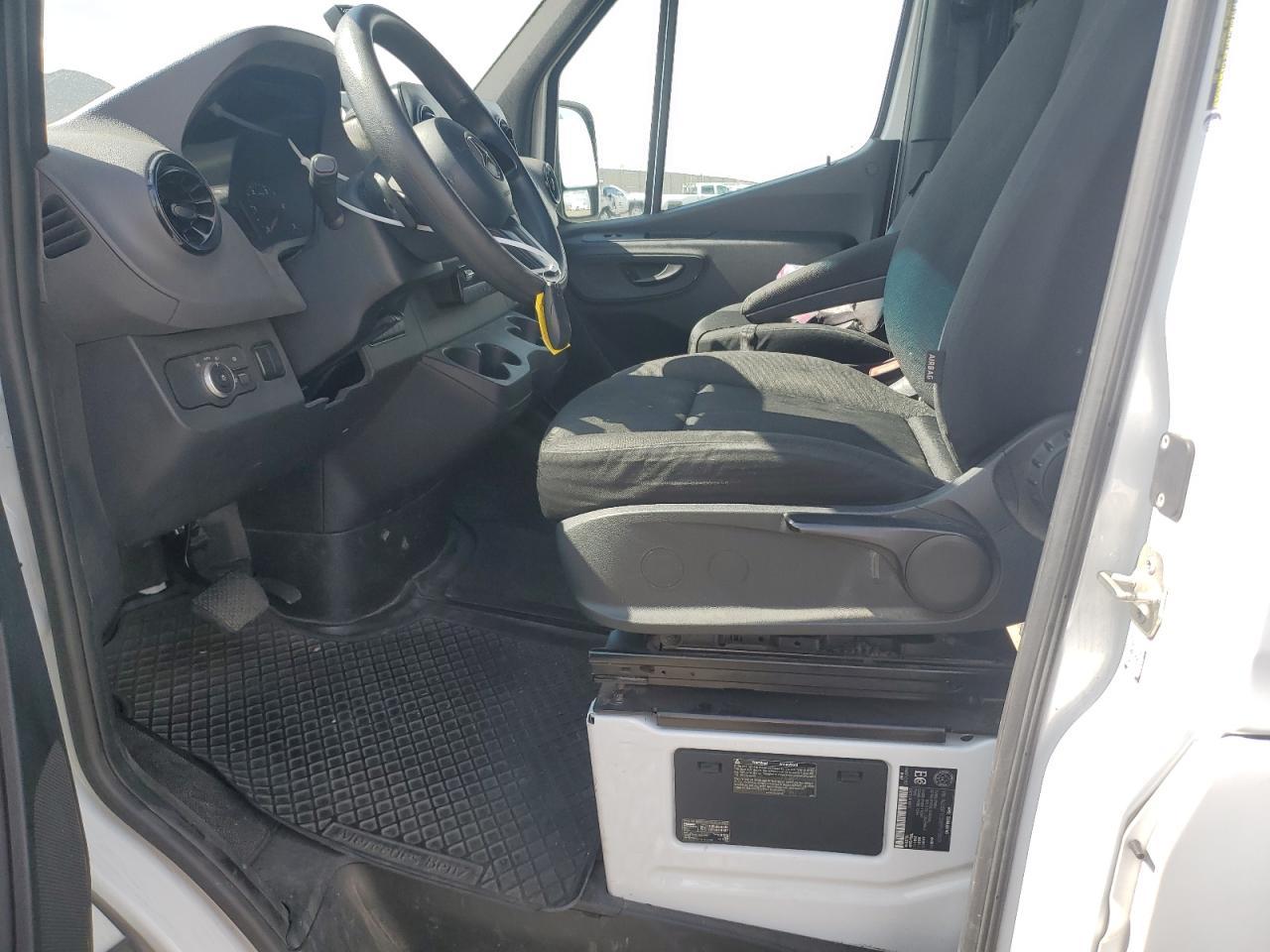 2019 Mercedes-Benz Sprinter 2500/3500 - Фото 7
